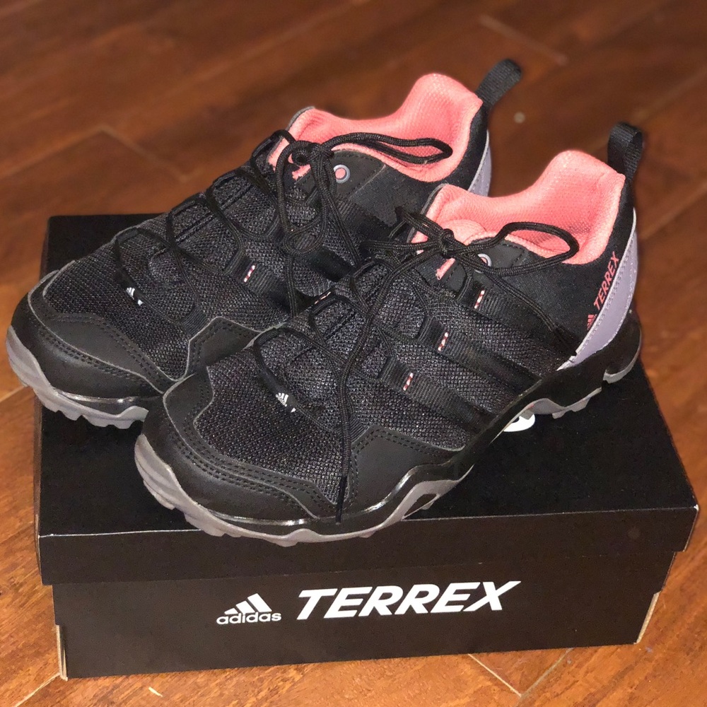 Women’s Adidas Terrex AX2R